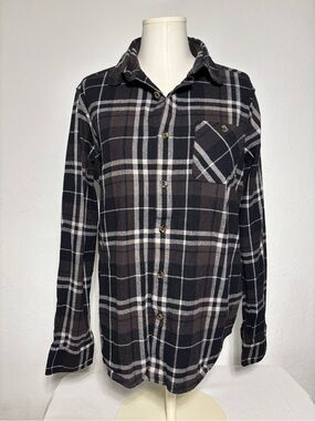 Kolby Men's Plaid Button-Down Shirt in Black & Gray
